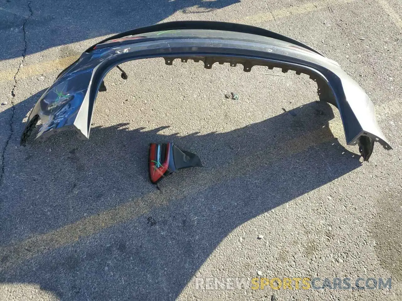 13 Photograph of a damaged car 5YJYGDEE7LF042052 TESLA MODEL Y 2020