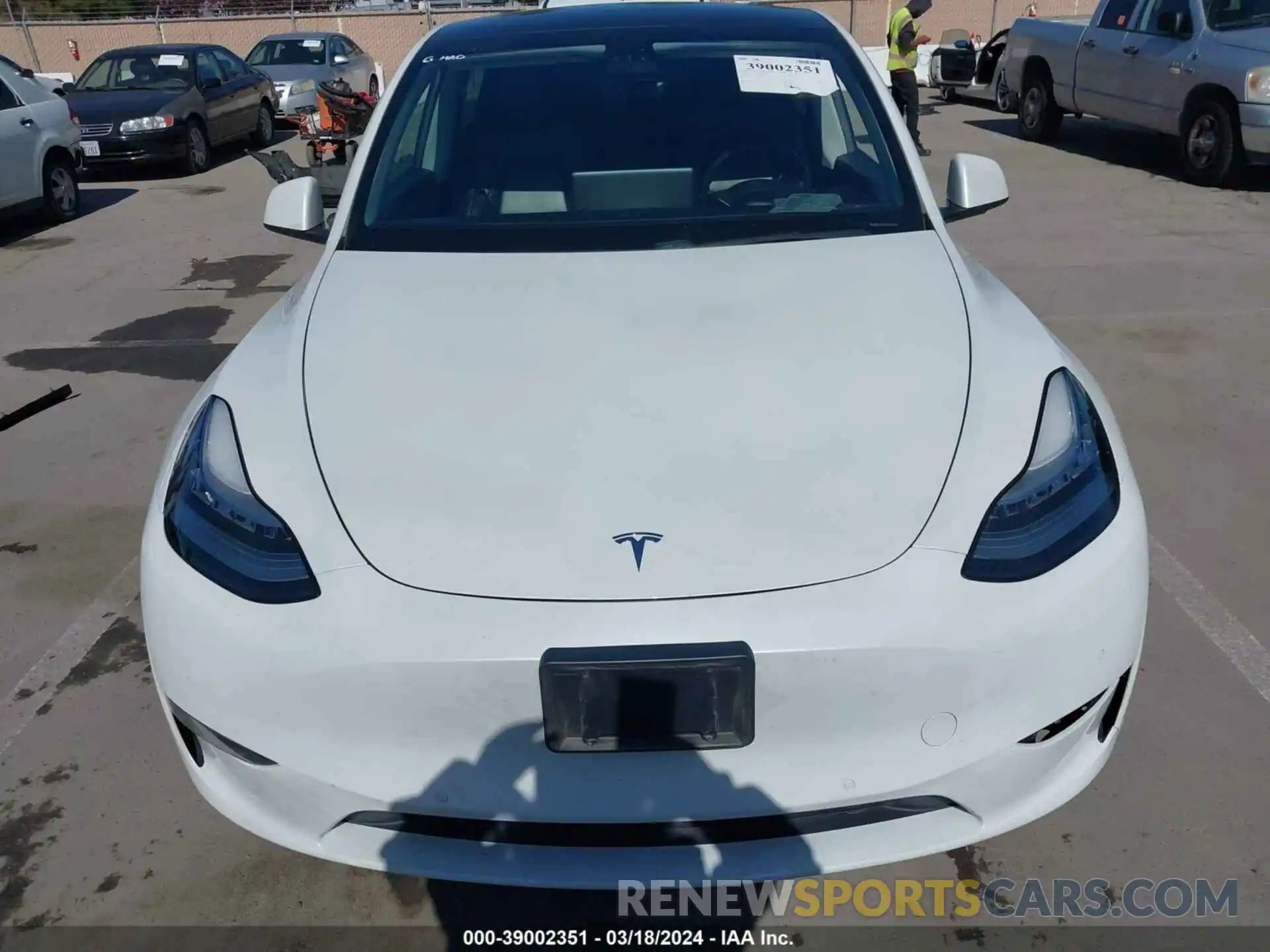 13 Photograph of a damaged car 5YJYGDEE7LF054475 TESLA MODEL Y 2020