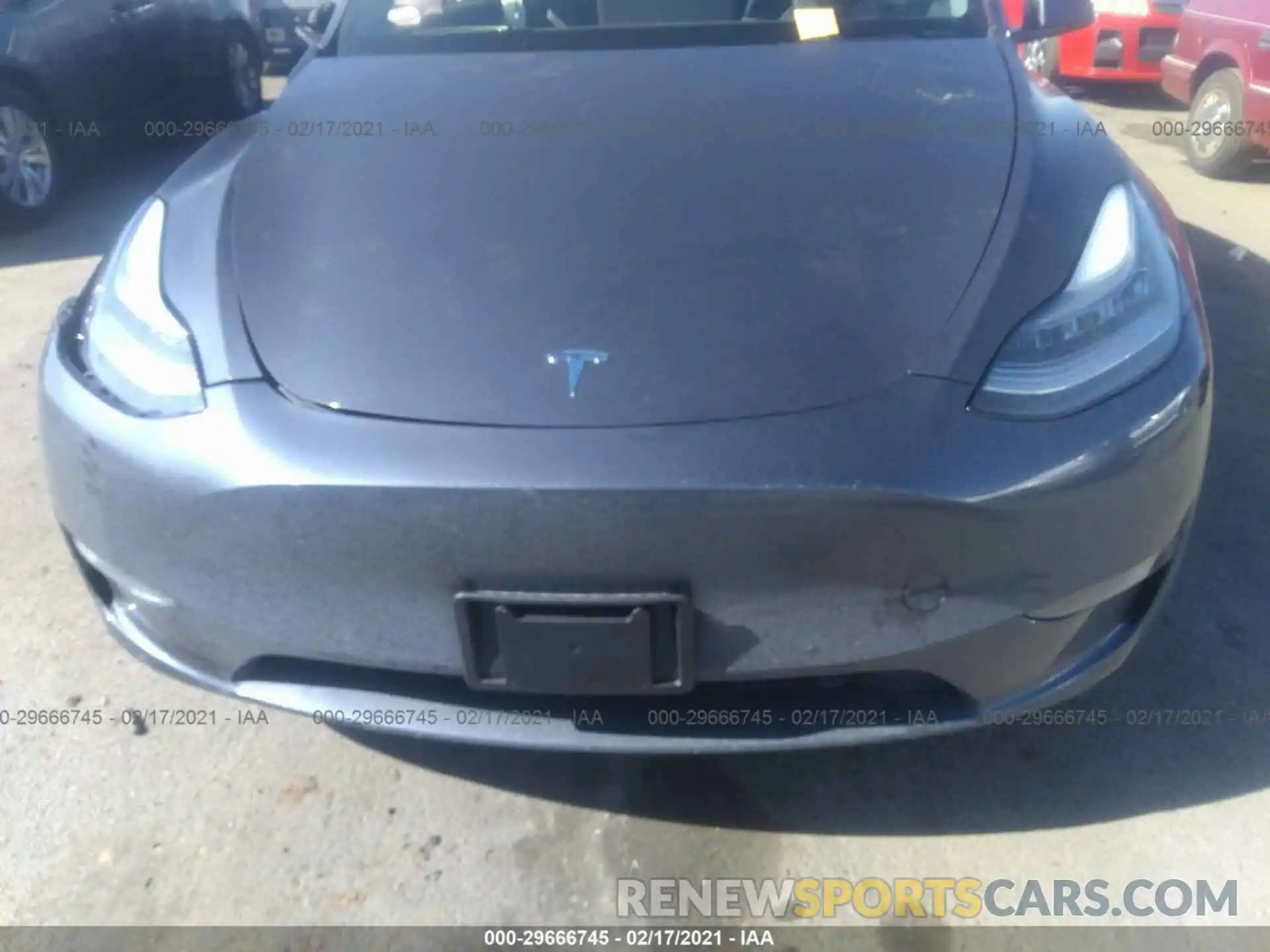 10 Photograph of a damaged car 5YJYGDEE7LF055075 TESLA MODEL Y 2020