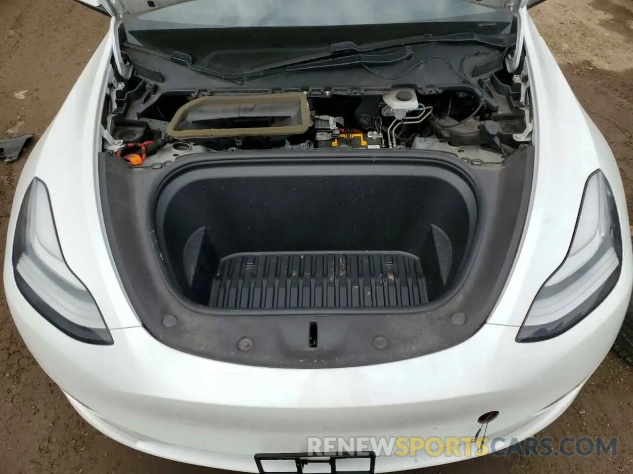 12 Photograph of a damaged car 5YJYGDEE8LF008346 TESLA MODEL Y 2020