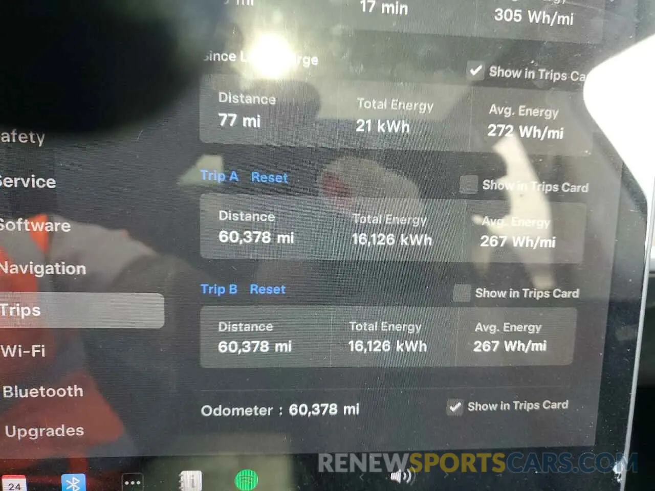 9 Photograph of a damaged car 5YJYGDEE8LF008346 TESLA MODEL Y 2020