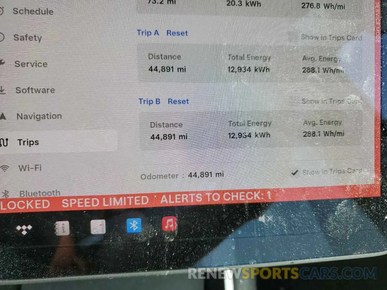 9 Photograph of a damaged car 5YJYGDEE8LF014163 TESLA MODEL Y 2020