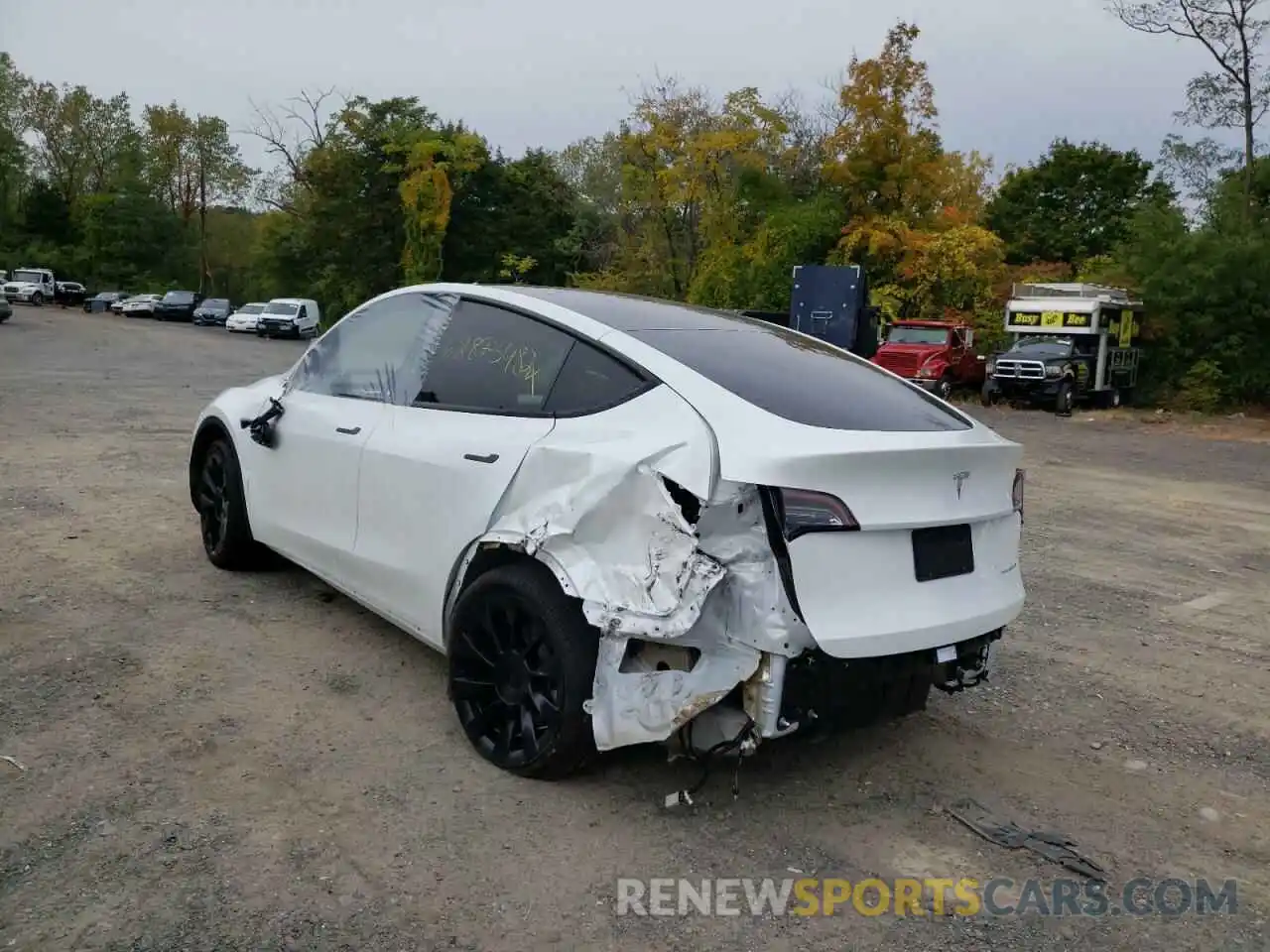 3 Photograph of a damaged car 5YJYGDEE8LF021985 TESLA MODEL Y 2020