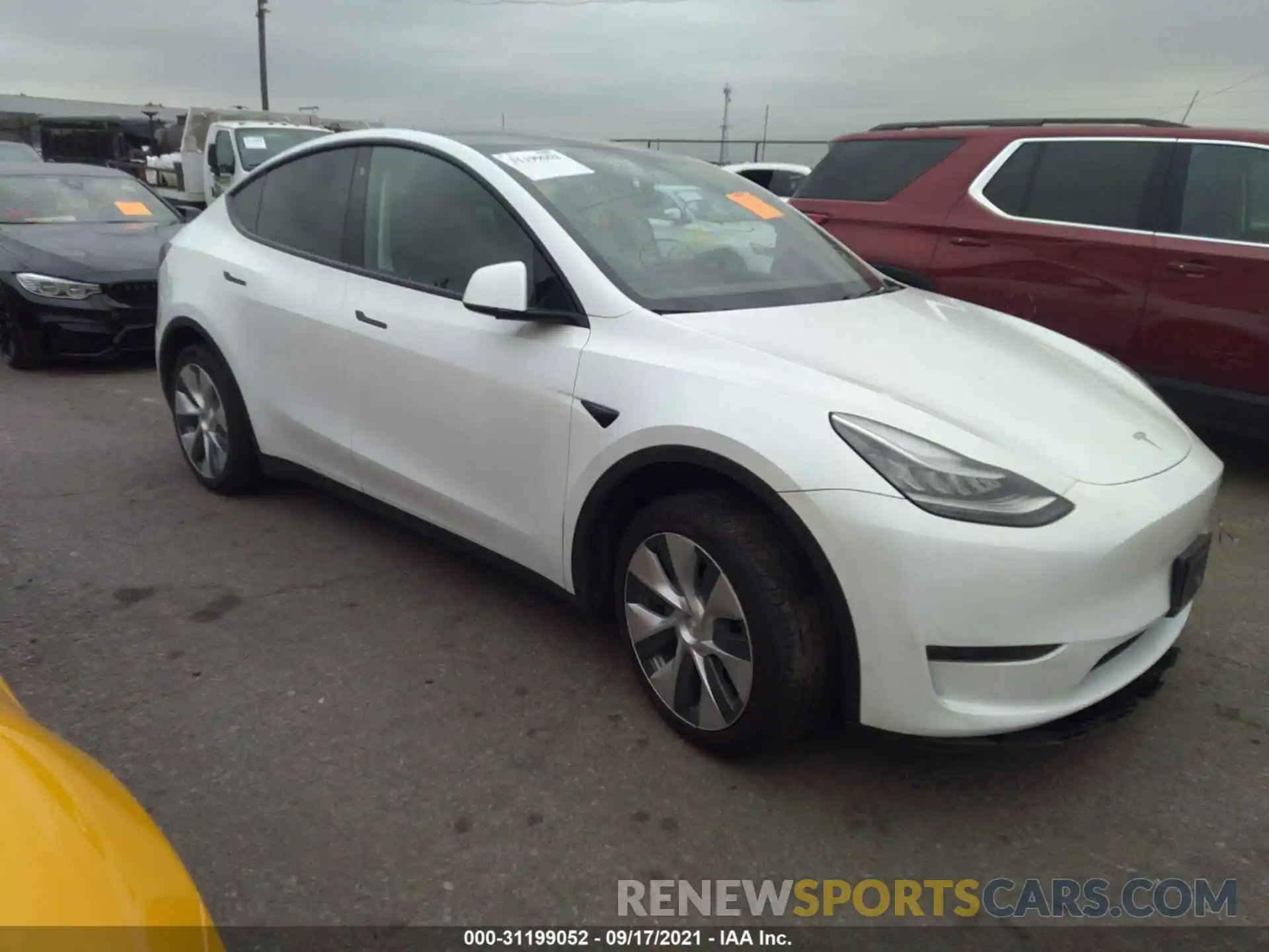 1 Photograph of a damaged car 5YJYGDEE8LF024885 TESLA MODEL Y 2020