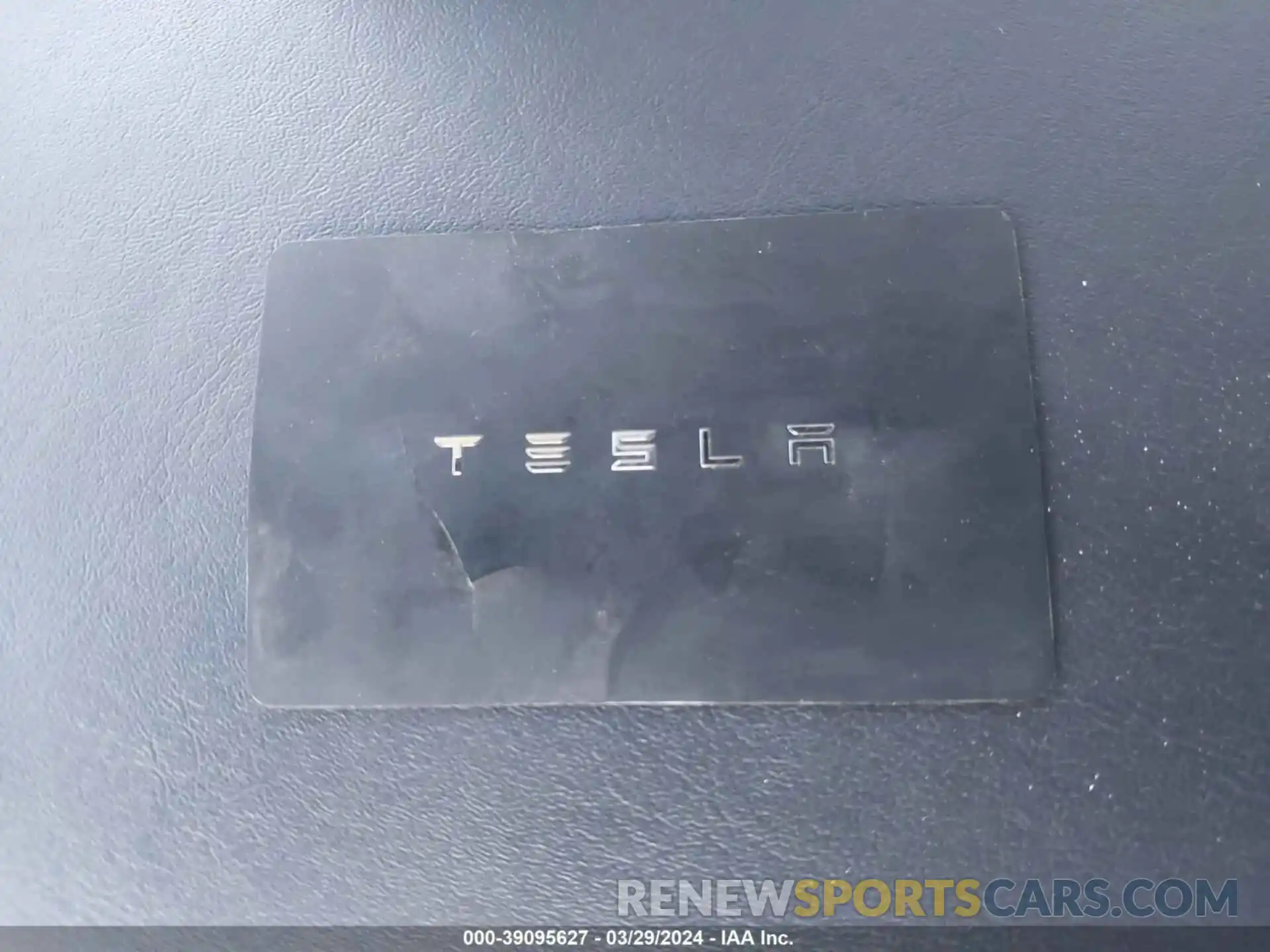 11 Photograph of a damaged car 5YJYGDEE8LF025373 TESLA MODEL Y 2020