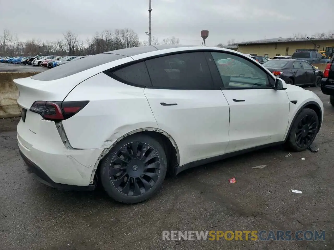 3 Photograph of a damaged car 5YJYGDEE8LF026104 TESLA MODEL Y 2020