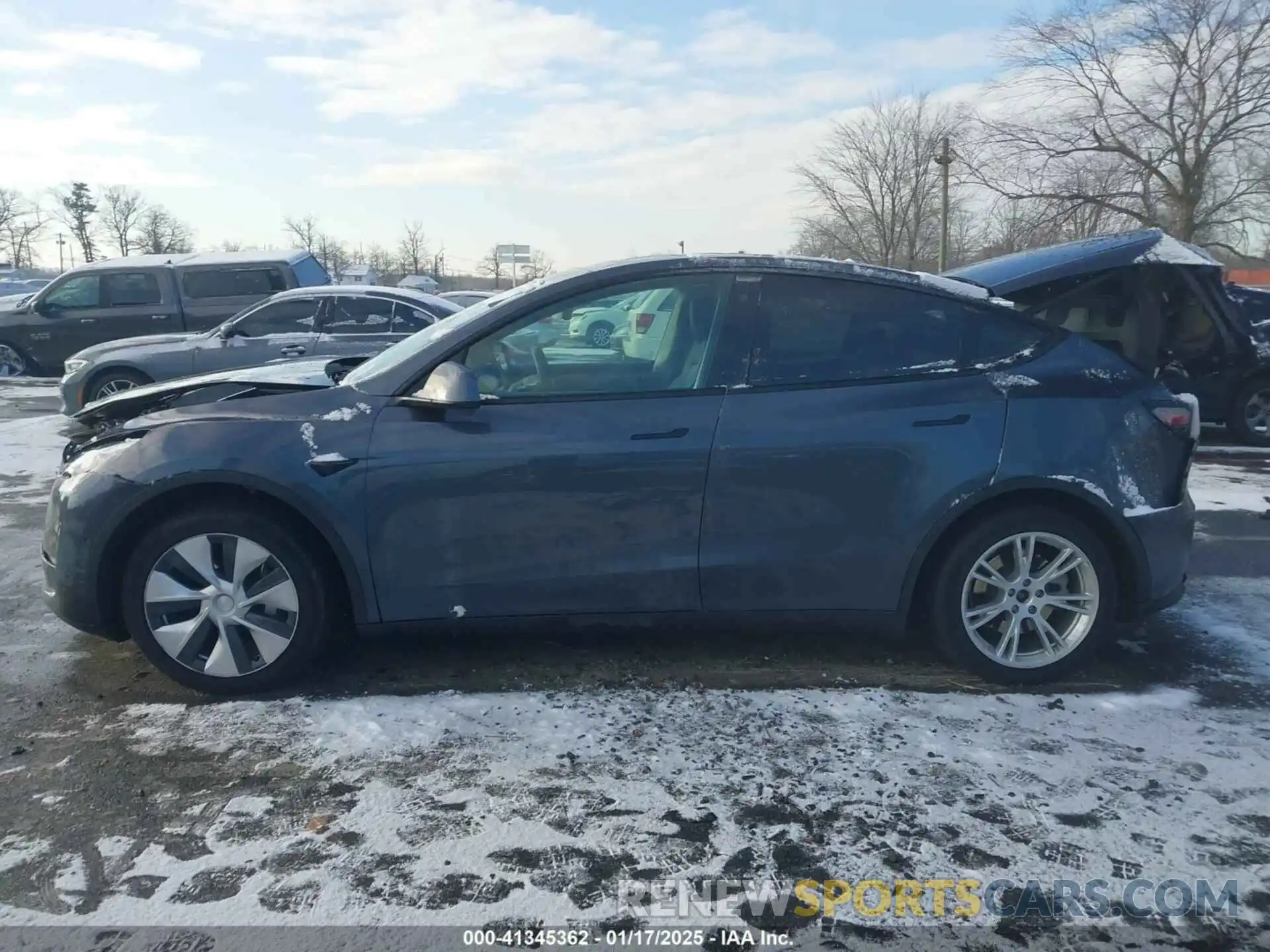 13 Photograph of a damaged car 5YJYGDEE8LF026135 TESLA MODEL Y 2020