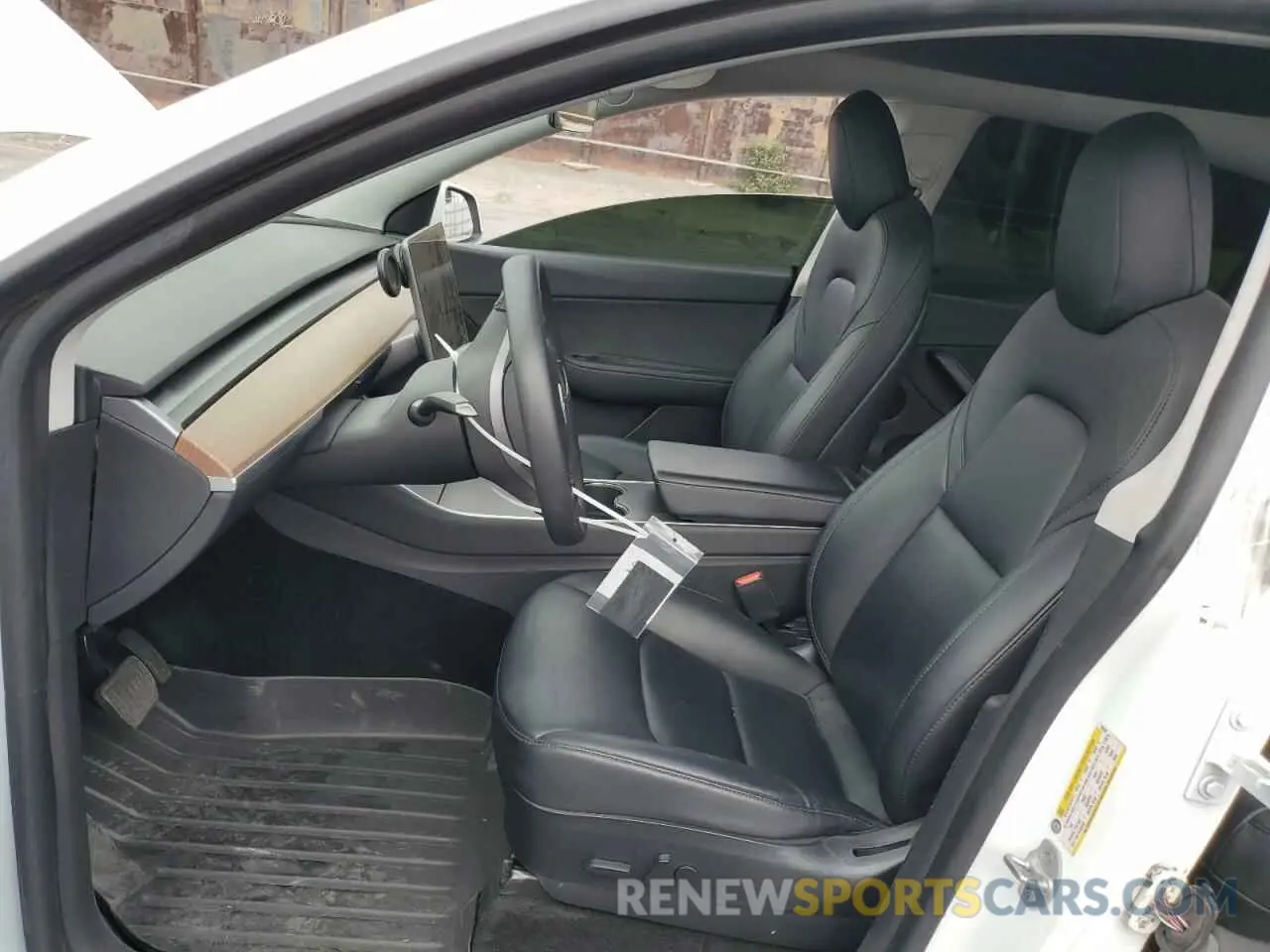 7 Photograph of a damaged car 5YJYGDEE8LF026202 TESLA MODEL Y 2020
