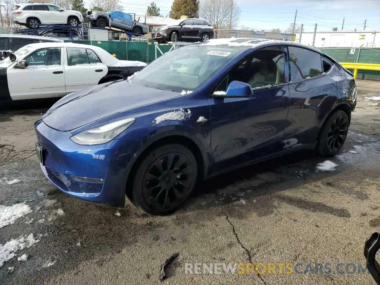 1 Photograph of a damaged car 5YJYGDEE8LF029553 TESLA MODEL Y 2020