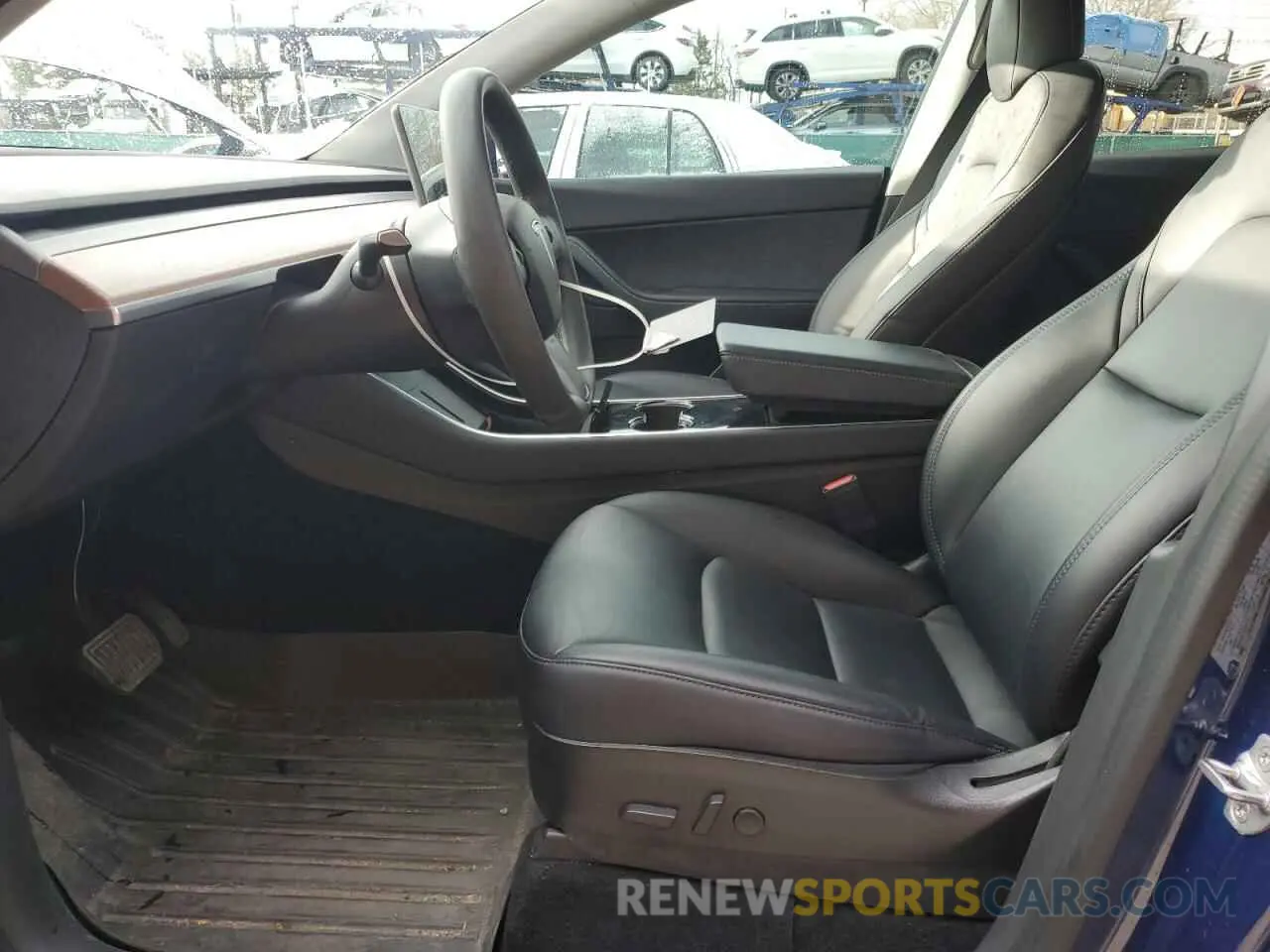 7 Photograph of a damaged car 5YJYGDEE8LF029553 TESLA MODEL Y 2020
