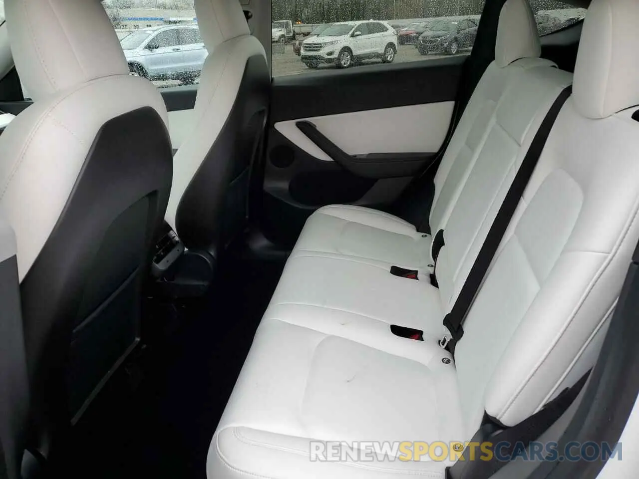 10 Photograph of a damaged car 5YJYGDEE8LF032873 TESLA MODEL Y 2020