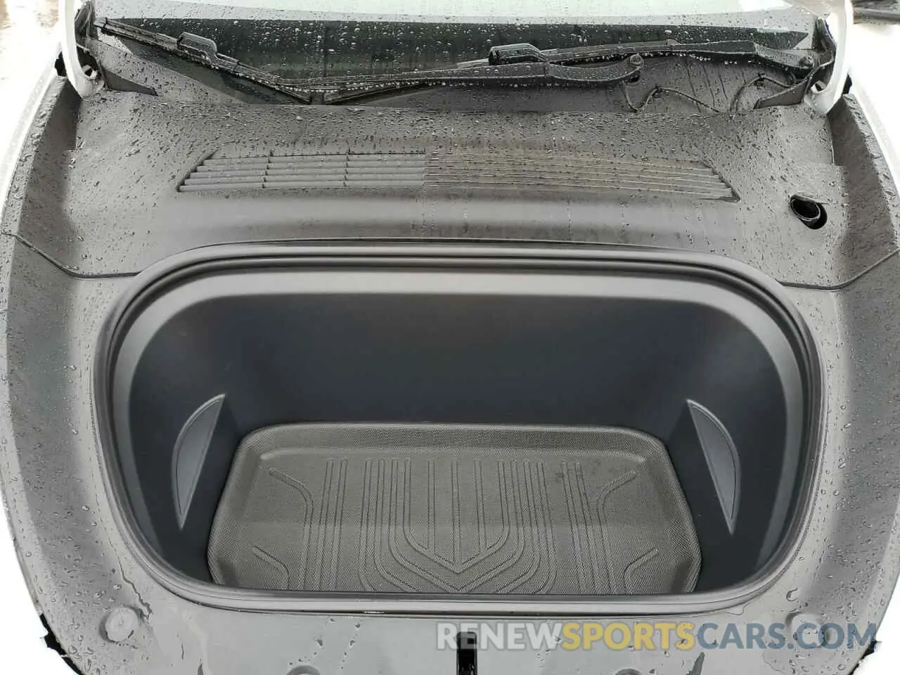 11 Photograph of a damaged car 5YJYGDEE8LF032873 TESLA MODEL Y 2020