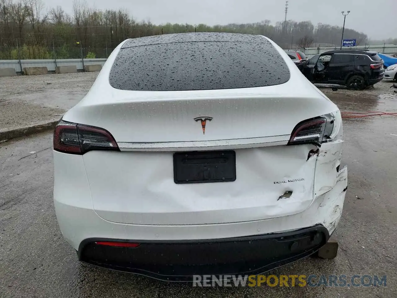 6 Photograph of a damaged car 5YJYGDEE8LF032873 TESLA MODEL Y 2020