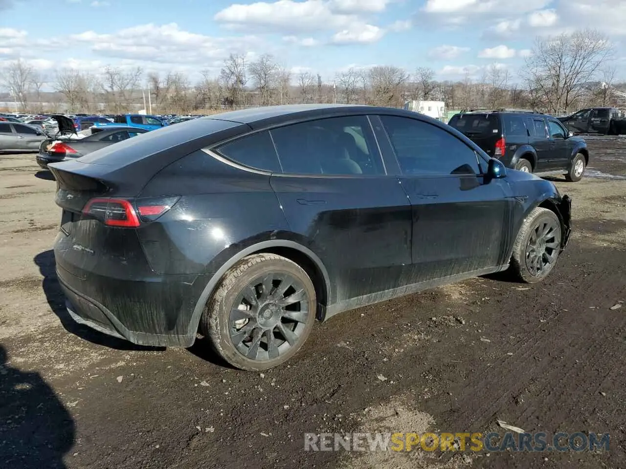 3 Photograph of a damaged car 5YJYGDEE8LF036857 TESLA MODEL Y 2020