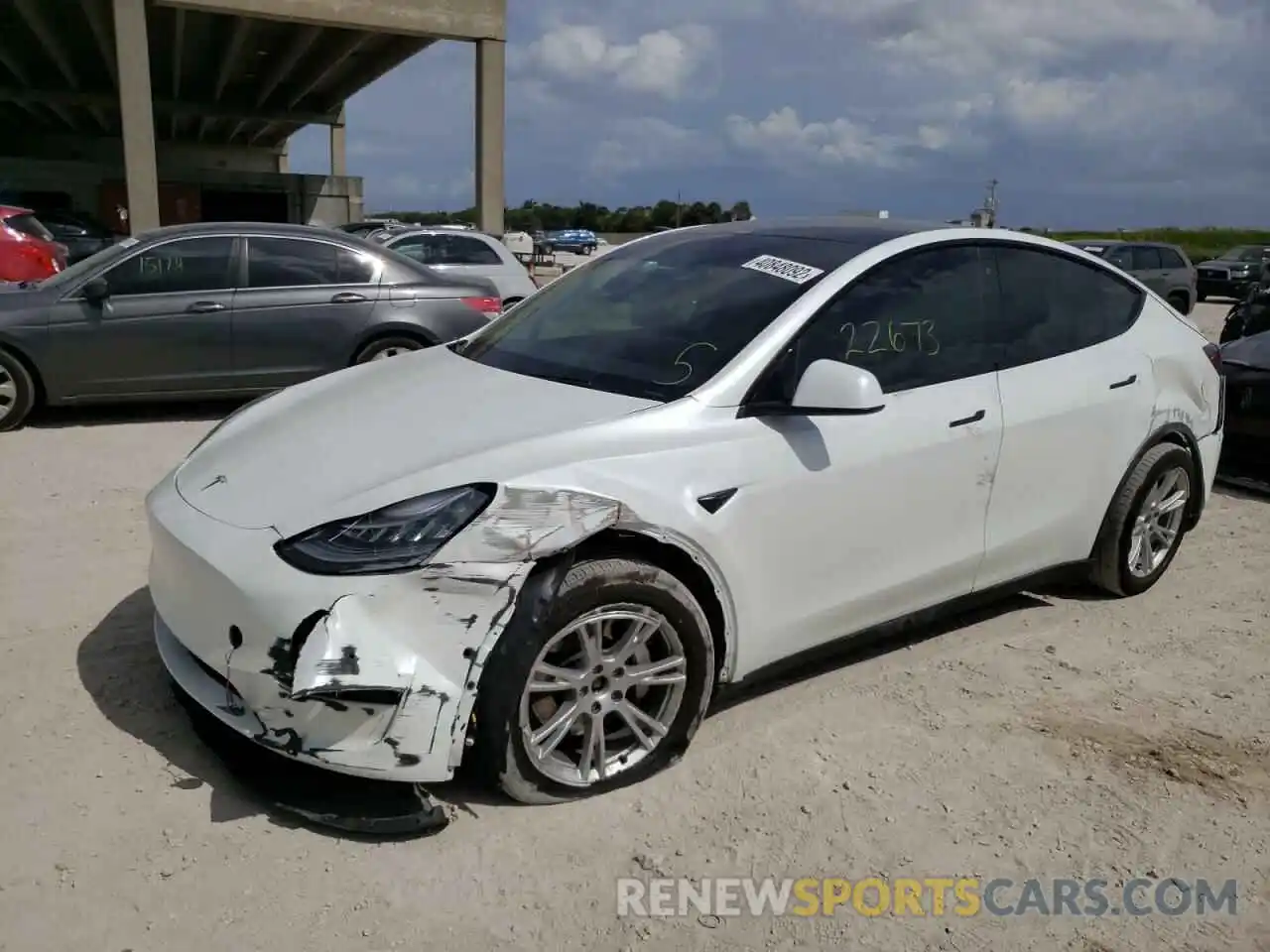 9 Photograph of a damaged car 5YJYGDEE8LF048068 TESLA MODEL Y 2020