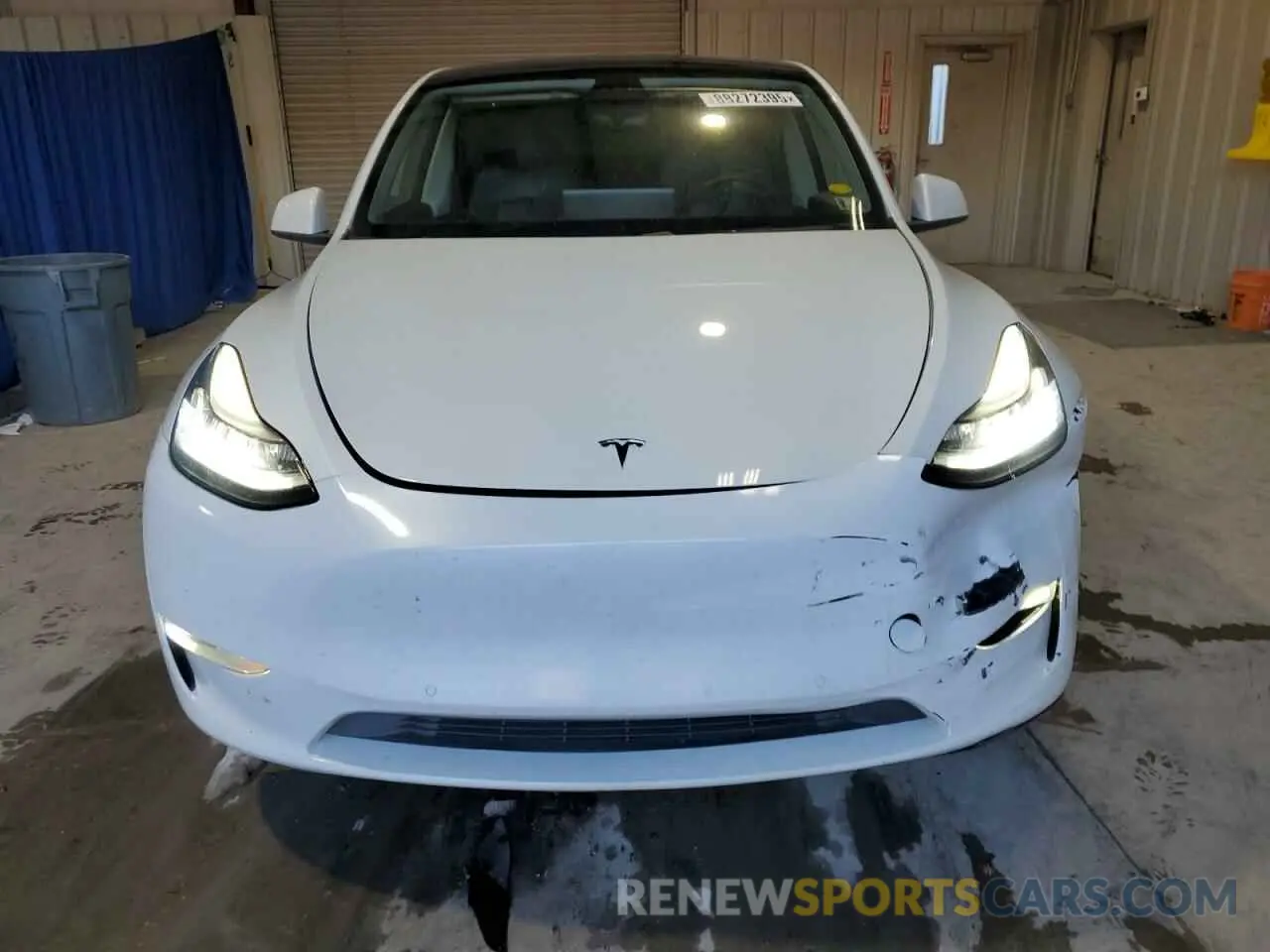 5 Photograph of a damaged car 5YJYGDEE8LF050340 TESLA MODEL Y 2020