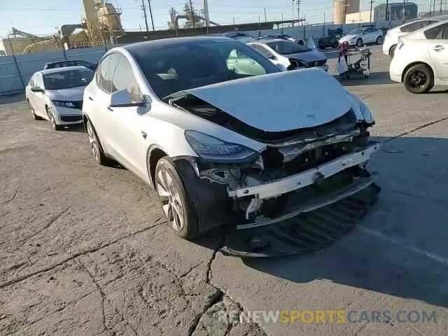10 Photograph of a damaged car 5YJYGDEE8LF051004 TESLA MODEL Y 2020