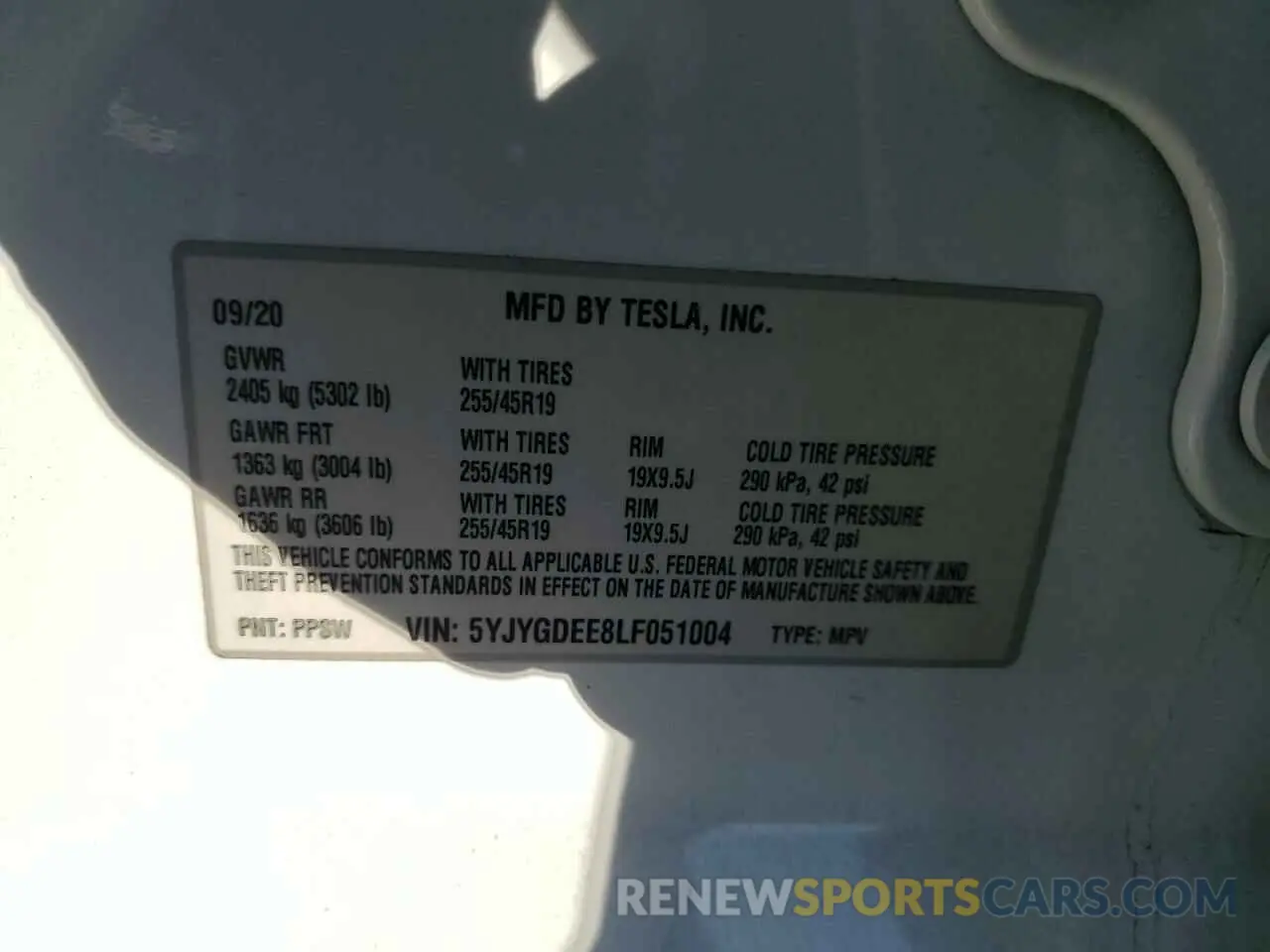 14 Photograph of a damaged car 5YJYGDEE8LF051004 TESLA MODEL Y 2020