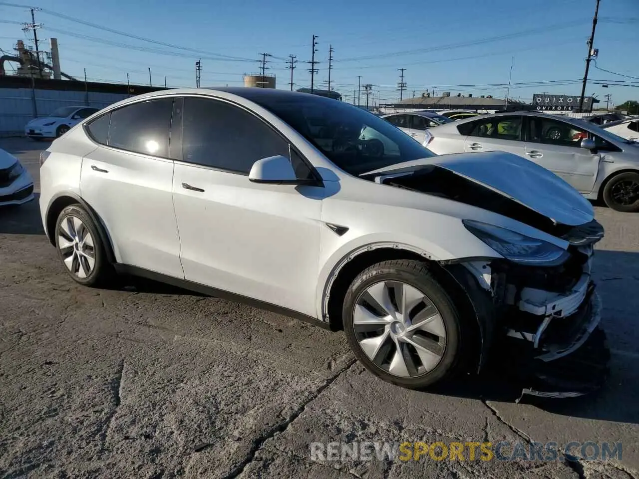 4 Photograph of a damaged car 5YJYGDEE8LF051004 TESLA MODEL Y 2020