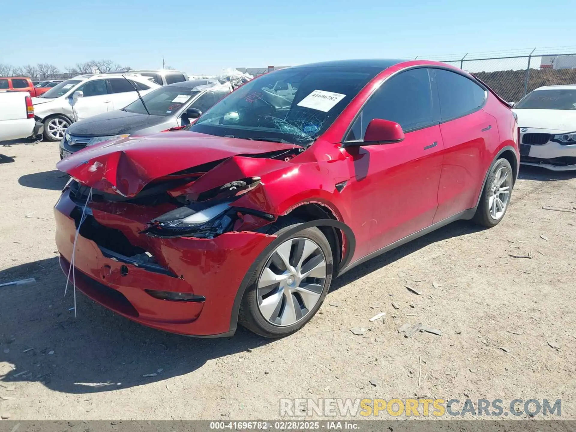 2 Photograph of a damaged car 5YJYGDEE9LF009523 TESLA MODEL Y 2020