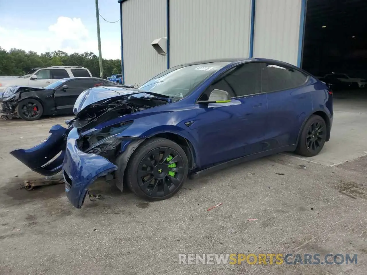 1 Photograph of a damaged car 5YJYGDEE9LF012681 TESLA MODEL Y 2020