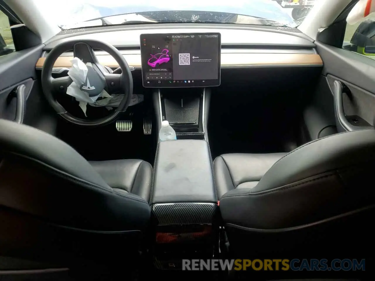 8 Photograph of a damaged car 5YJYGDEE9LF012681 TESLA MODEL Y 2020