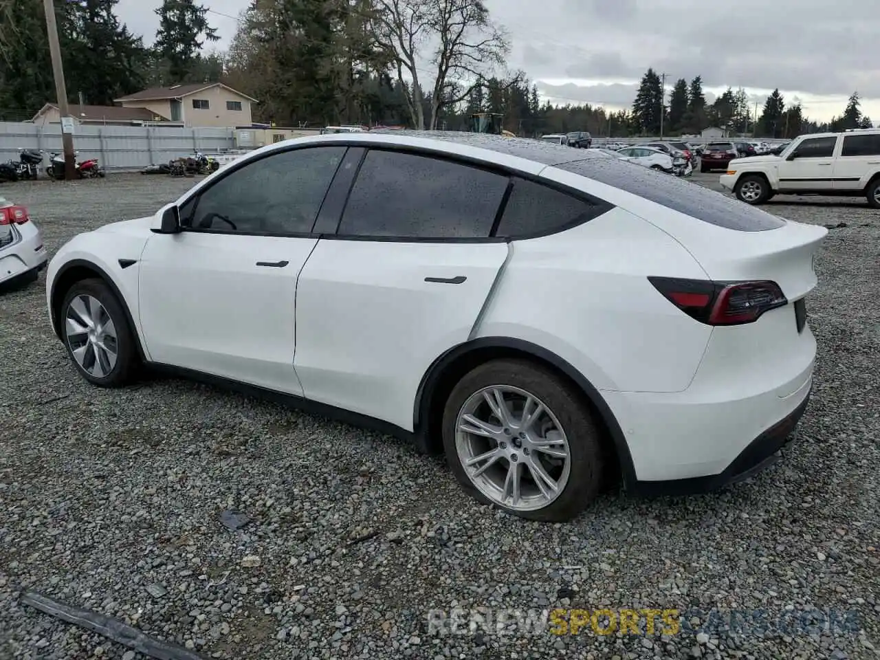 2 Photograph of a damaged car 5YJYGDEE9LF015225 TESLA MODEL Y 2020