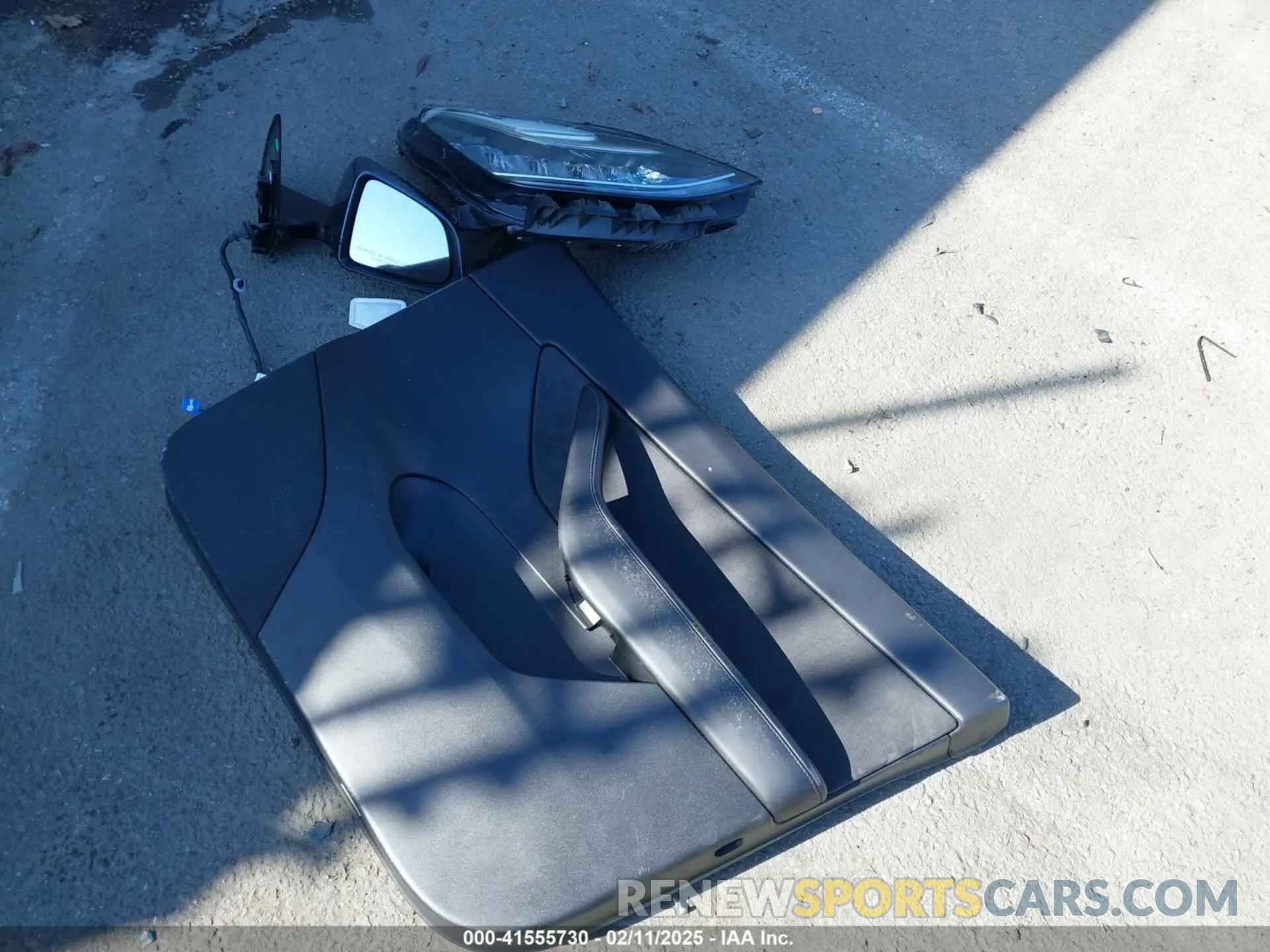 12 Photograph of a damaged car 5YJYGDEE9LF022711 TESLA MODEL Y 2020