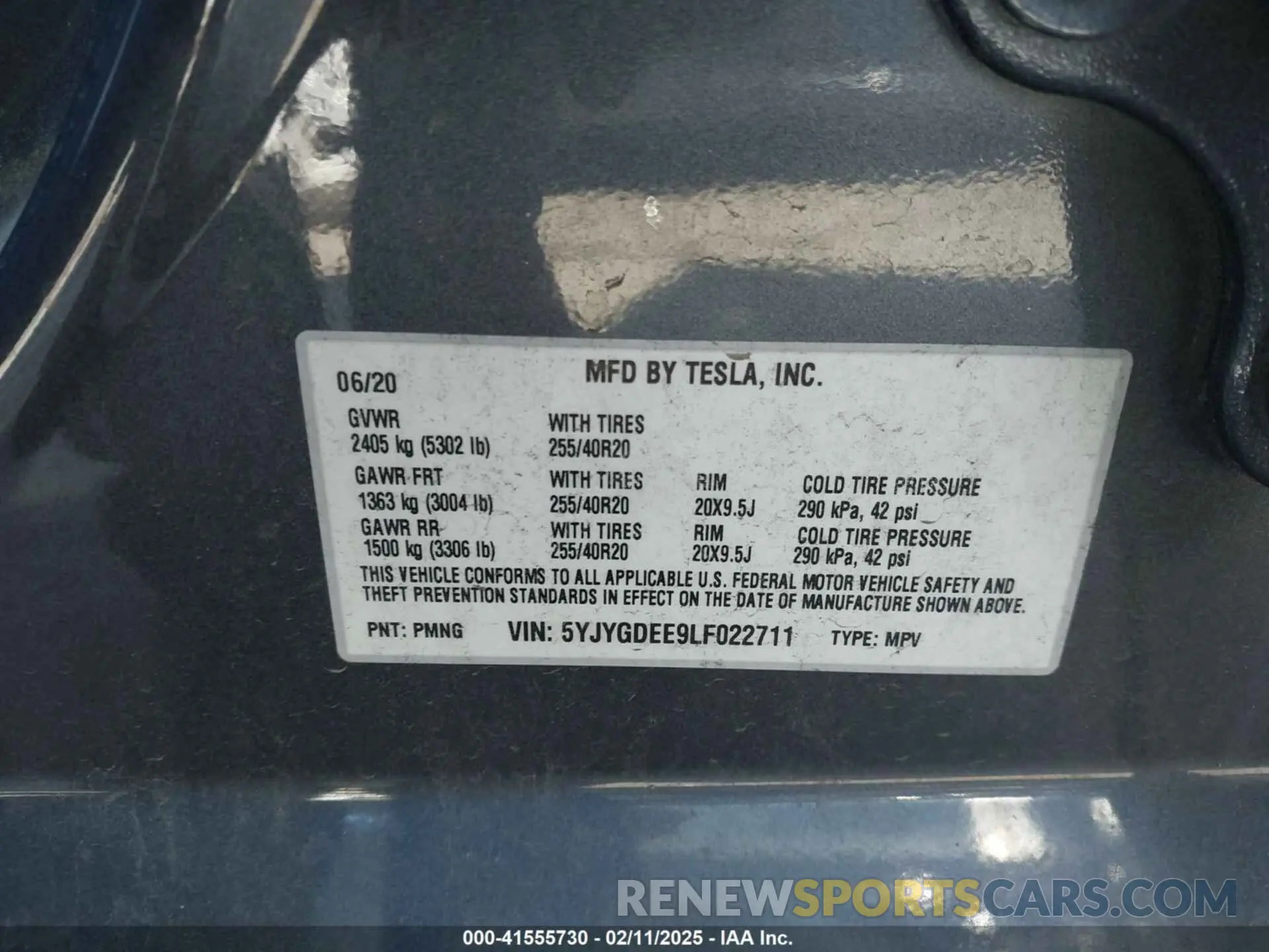 9 Photograph of a damaged car 5YJYGDEE9LF022711 TESLA MODEL Y 2020