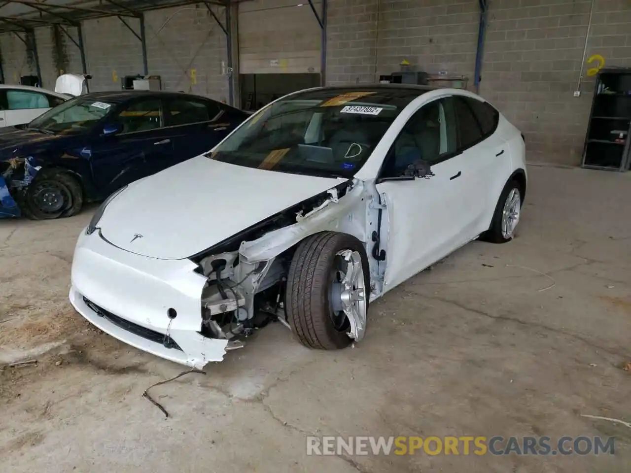 2 Photograph of a damaged car 5YJYGDEE9LF026029 TESLA MODEL Y 2020