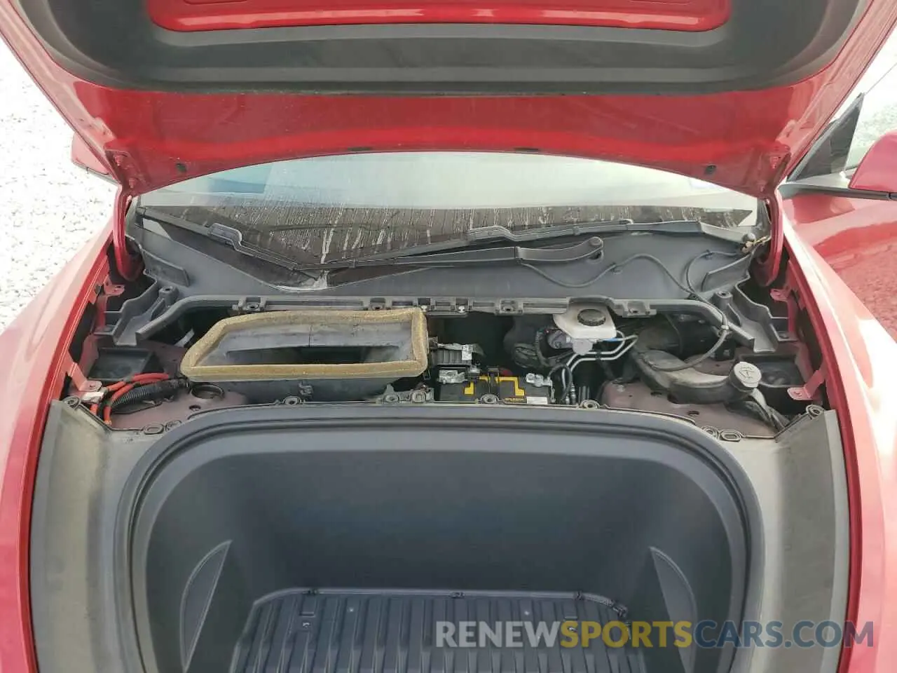 11 Photograph of a damaged car 5YJYGDEE9LF030372 TESLA MODEL Y 2020
