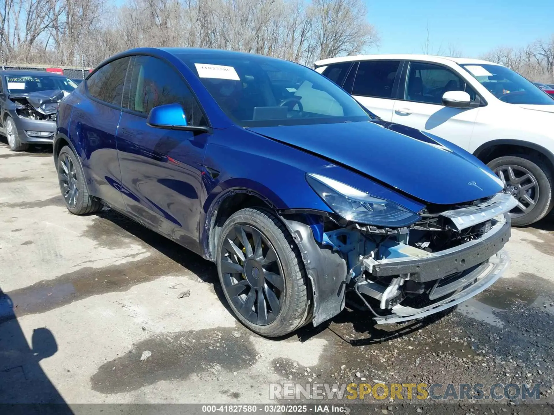 1 Photograph of a damaged car 5YJYGDEE9LF033966 TESLA MODEL Y 2020