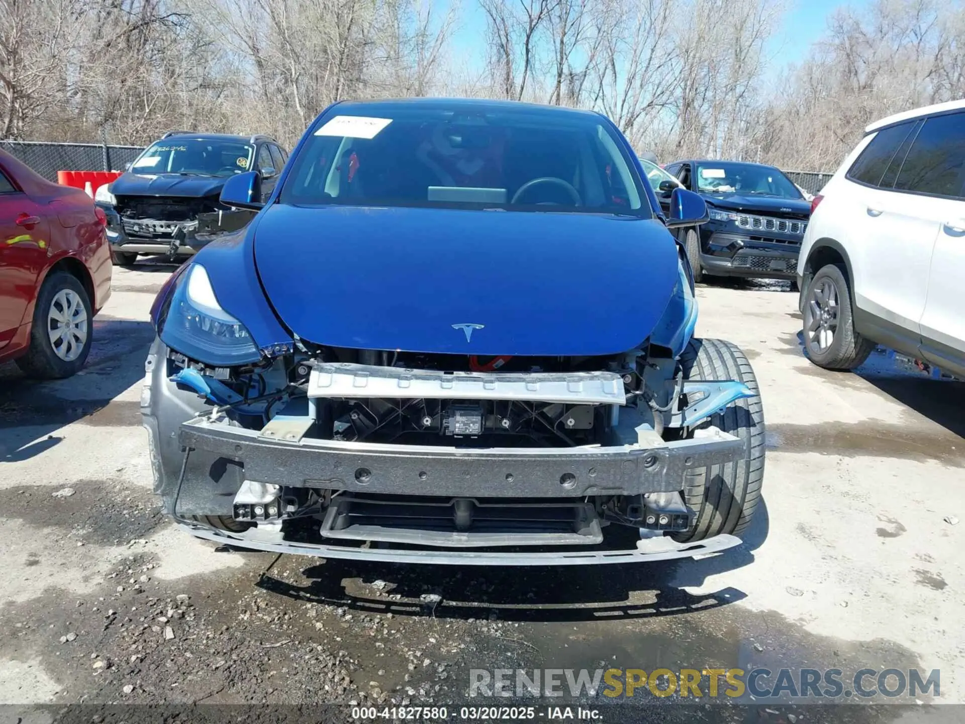 13 Photograph of a damaged car 5YJYGDEE9LF033966 TESLA MODEL Y 2020