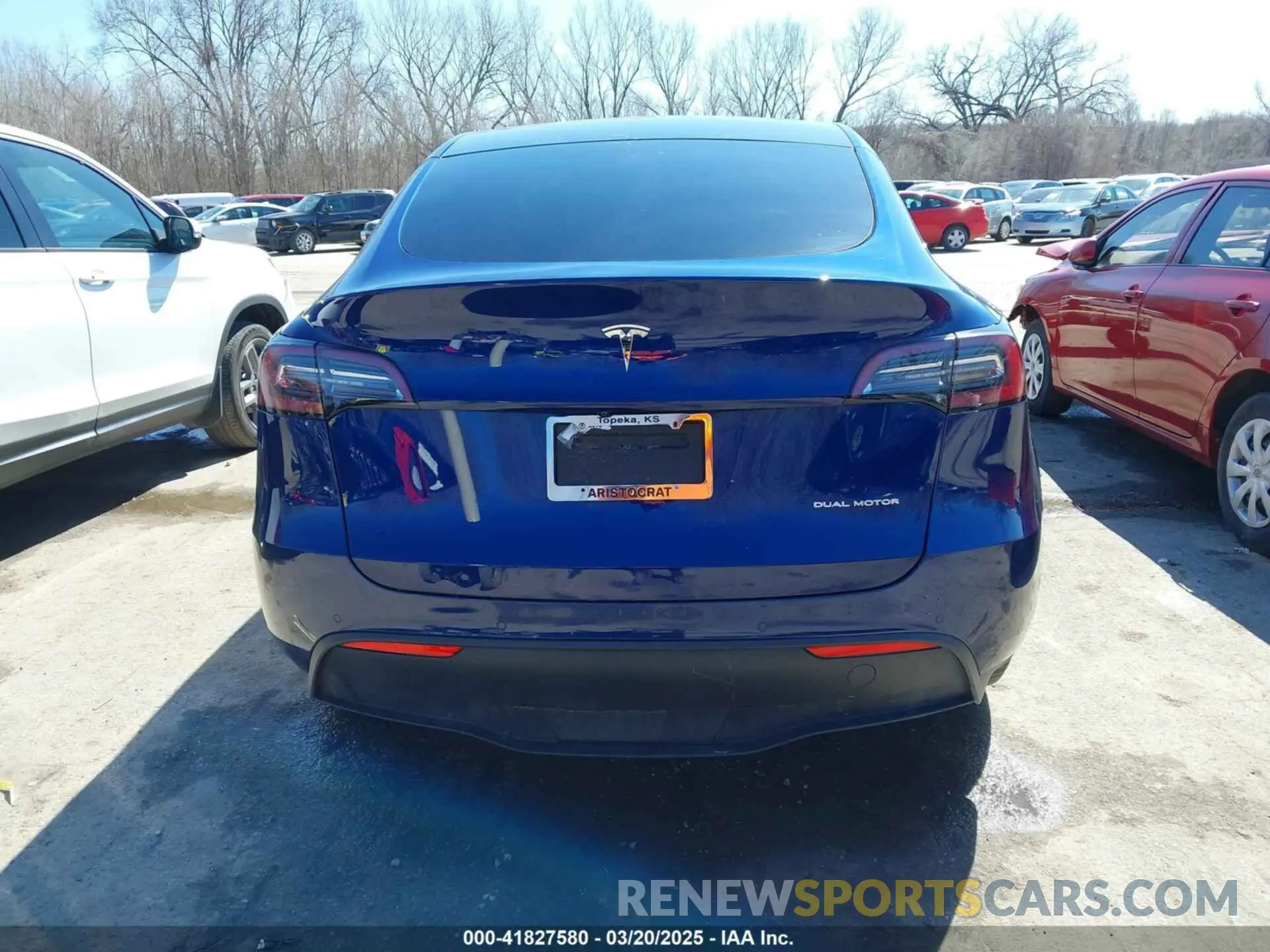 17 Photograph of a damaged car 5YJYGDEE9LF033966 TESLA MODEL Y 2020