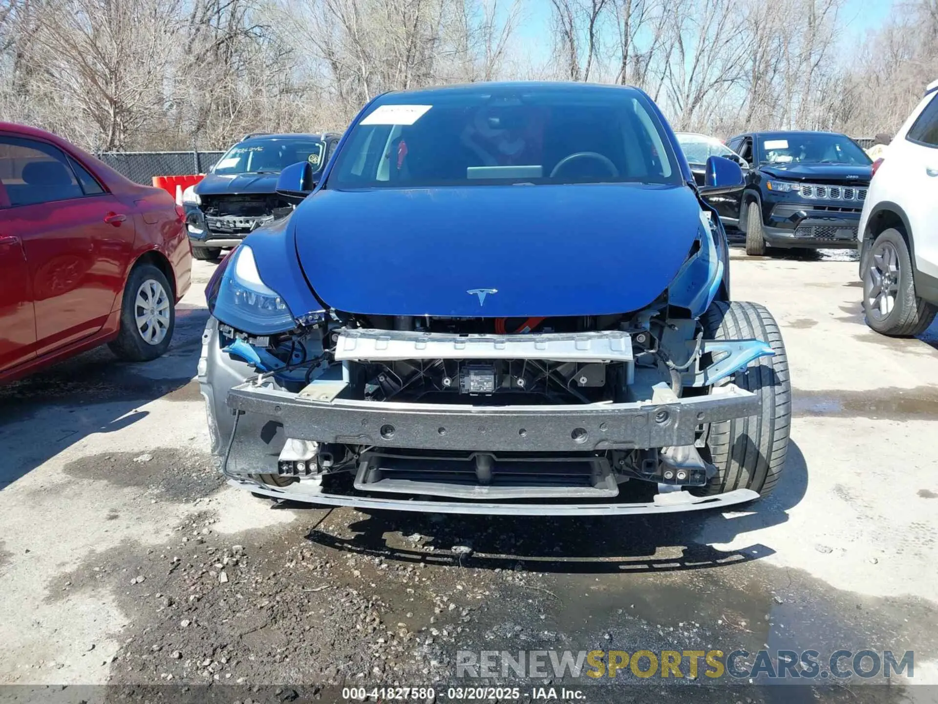 21 Photograph of a damaged car 5YJYGDEE9LF033966 TESLA MODEL Y 2020