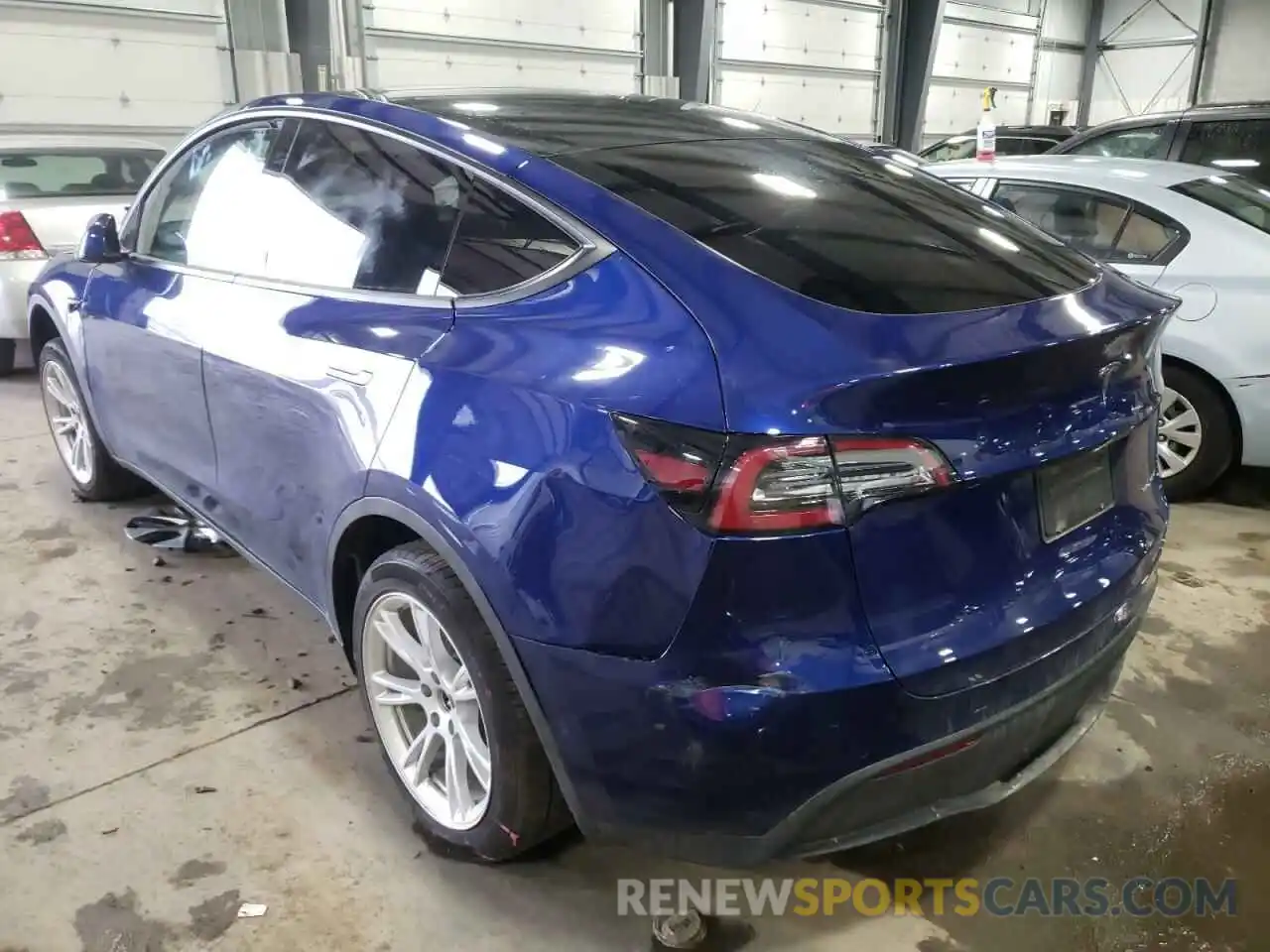 3 Photograph of a damaged car 5YJYGDEE9LF034955 TESLA MODEL Y 2020