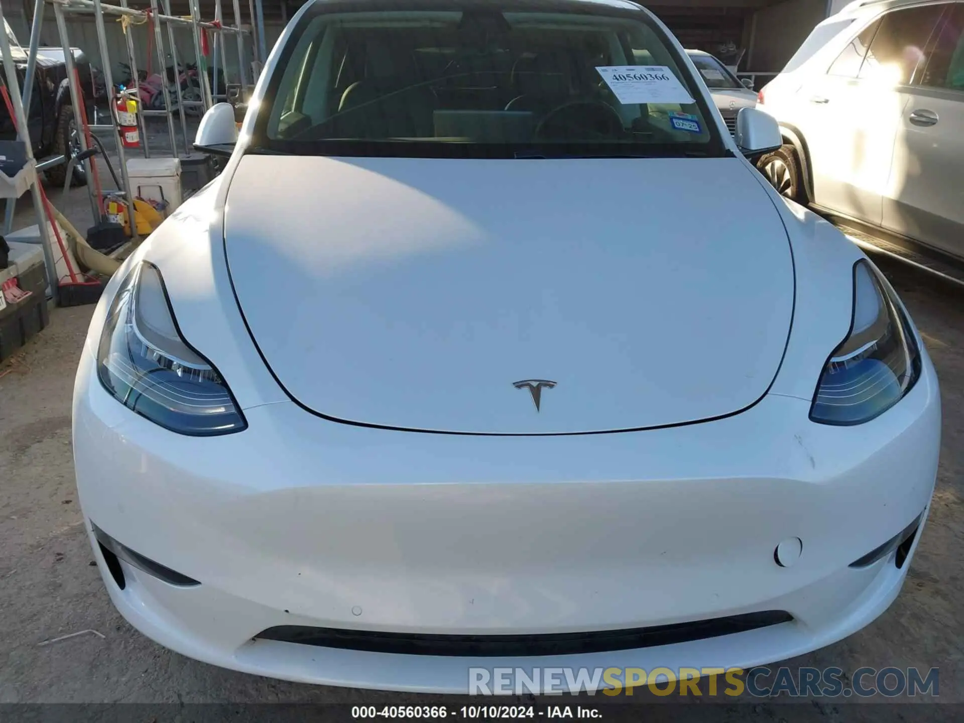 11 Photograph of a damaged car 5YJYGDEE9LF043865 TESLA MODEL Y 2020
