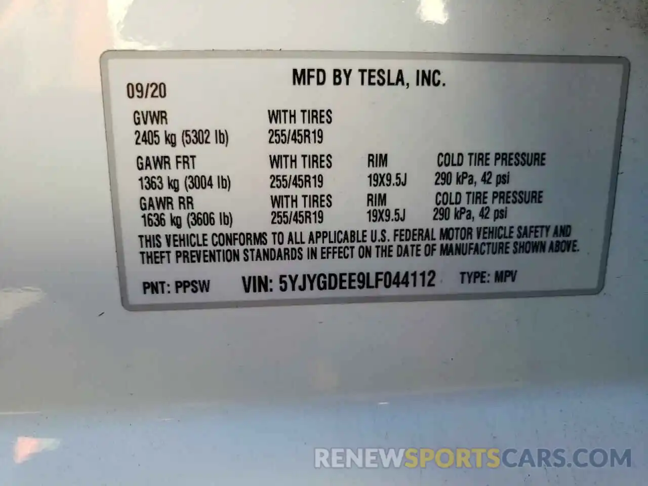 10 Photograph of a damaged car 5YJYGDEE9LF044112 TESLA MODEL Y 2020