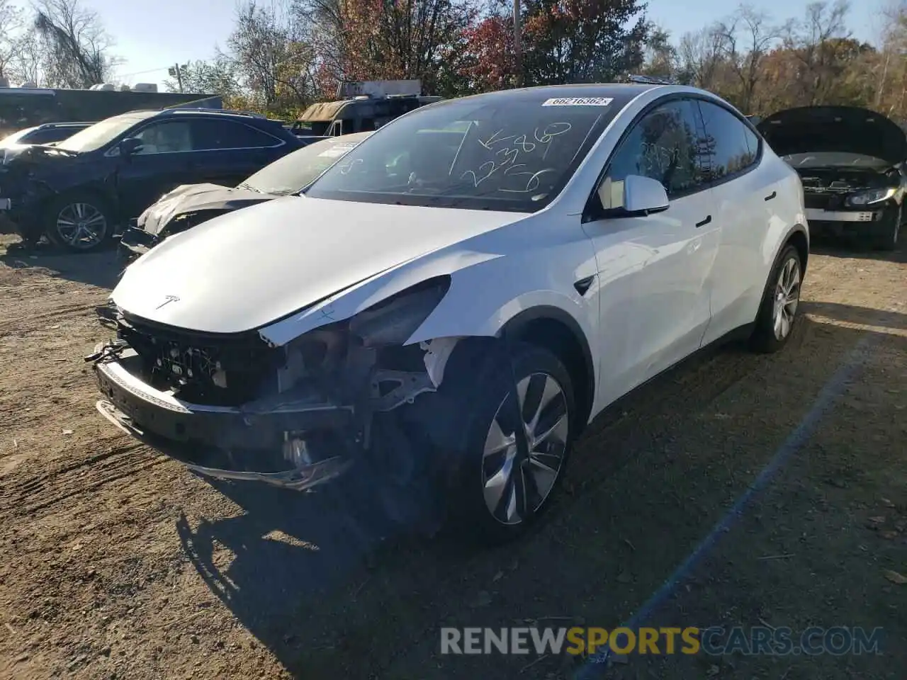 2 Photograph of a damaged car 5YJYGDEE9LF044112 TESLA MODEL Y 2020