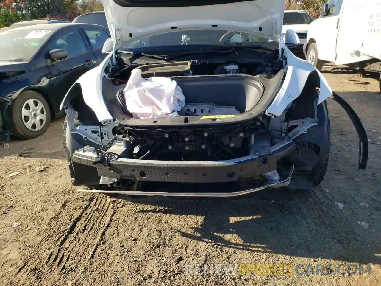 9 Photograph of a damaged car 5YJYGDEE9LF044112 TESLA MODEL Y 2020