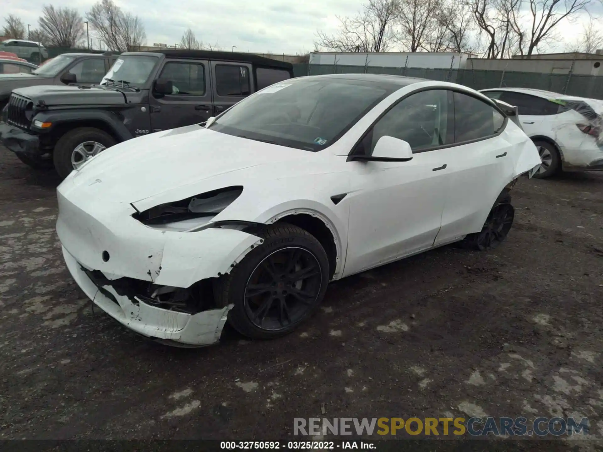 2 Photograph of a damaged car 5YJYGDEE9LF048158 TESLA MODEL Y 2020