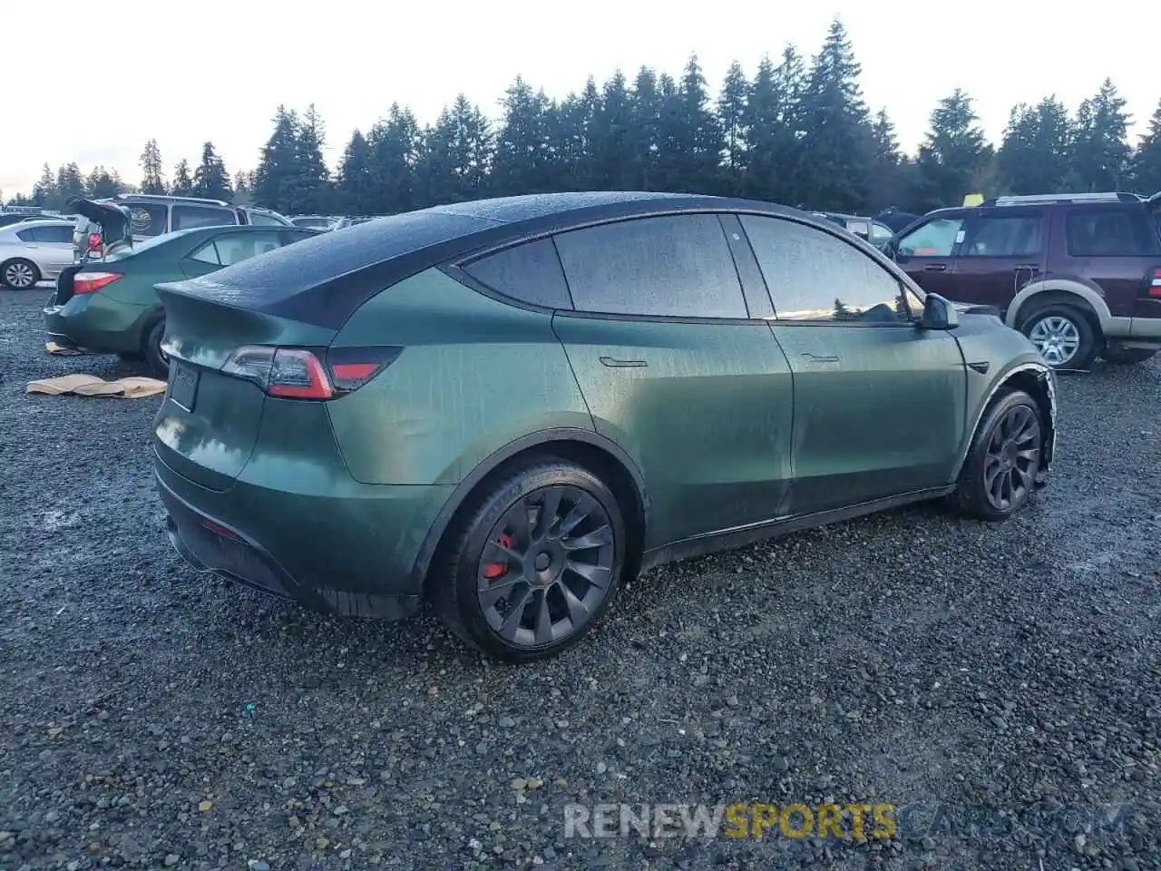 3 Photograph of a damaged car 5YJYGDEE9LF056194 TESLA MODEL Y 2020