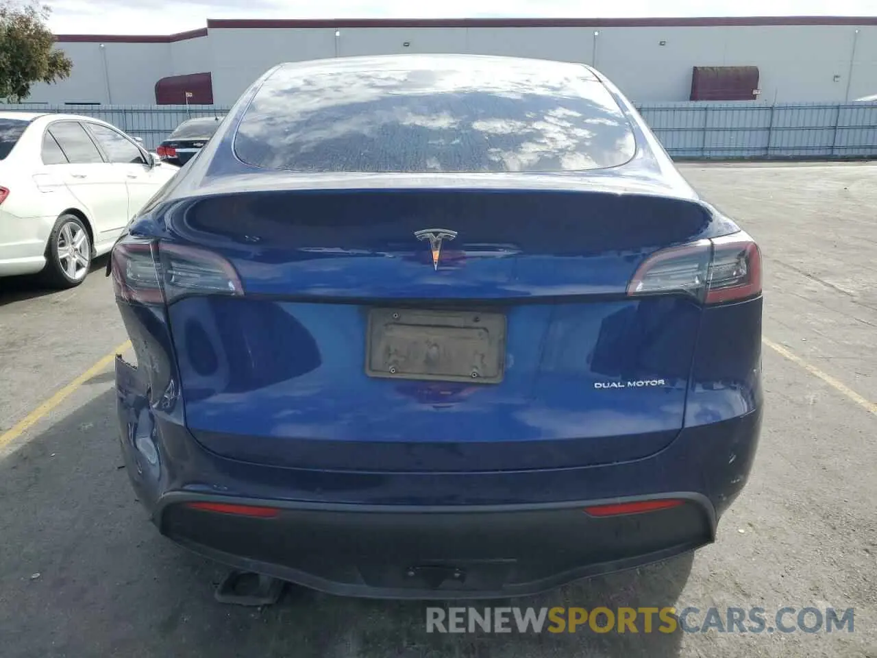 6 Photograph of a damaged car 5YJYGDEEXLF006243 TESLA MODEL Y 2020