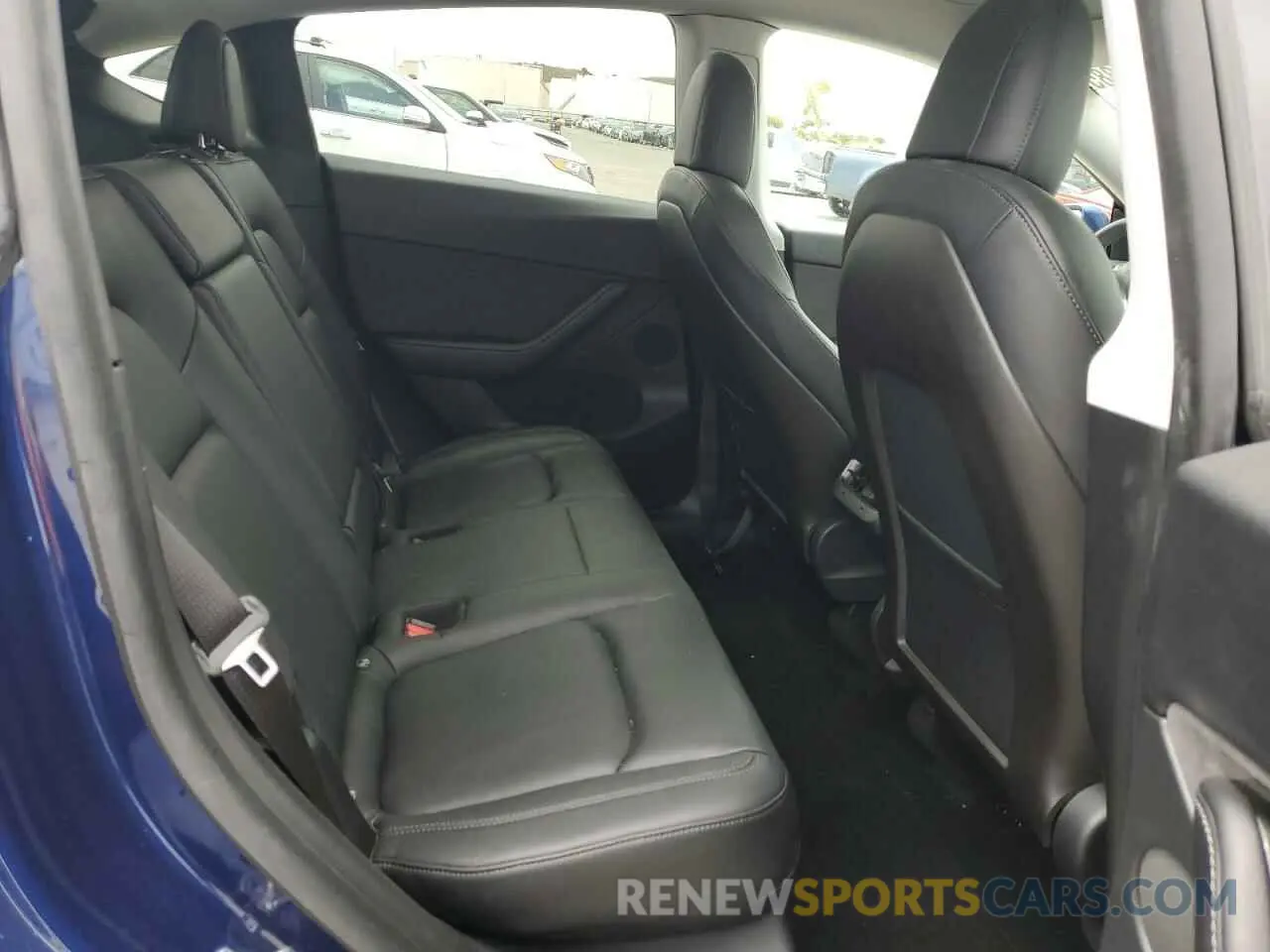 10 Photograph of a damaged car 5YJYGDEEXLF014178 TESLA MODEL Y 2020