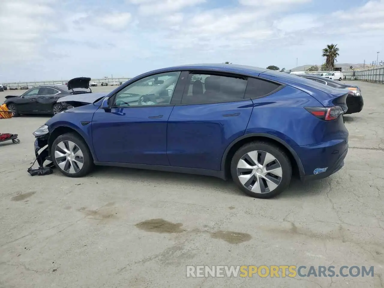 2 Photograph of a damaged car 5YJYGDEEXLF014178 TESLA MODEL Y 2020