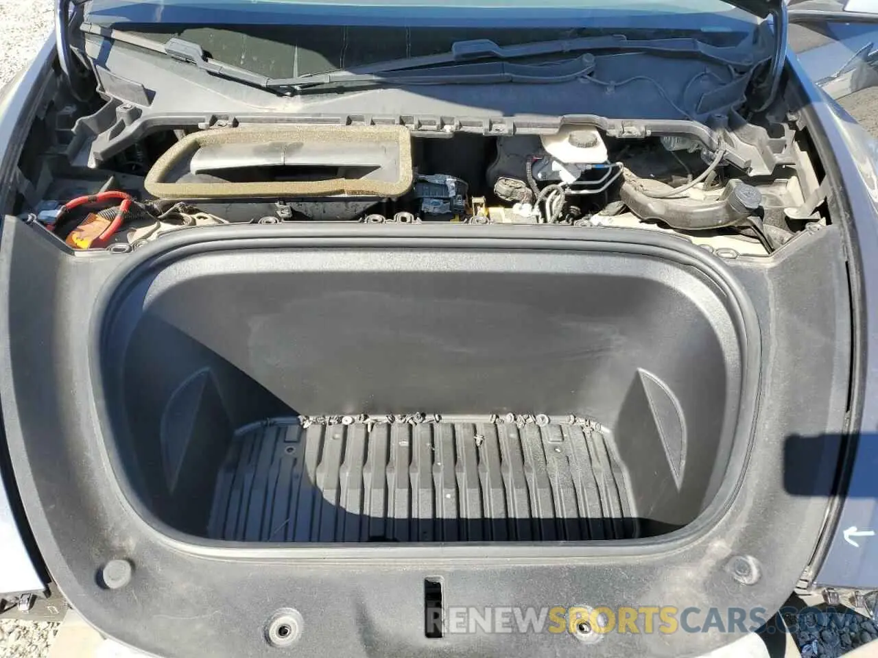 11 Photograph of a damaged car 5YJYGDEEXLF017789 TESLA MODEL Y 2020