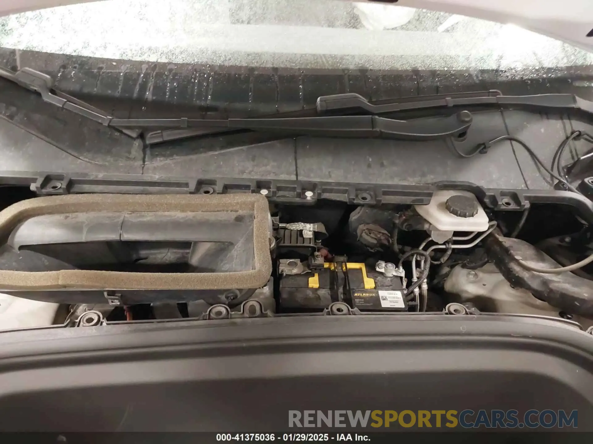 10 Photograph of a damaged car 5YJYGDEEXLF018795 TESLA MODEL Y 2020