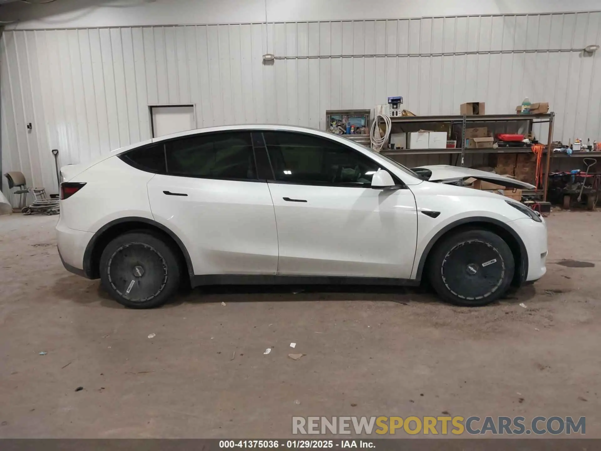 13 Photograph of a damaged car 5YJYGDEEXLF018795 TESLA MODEL Y 2020