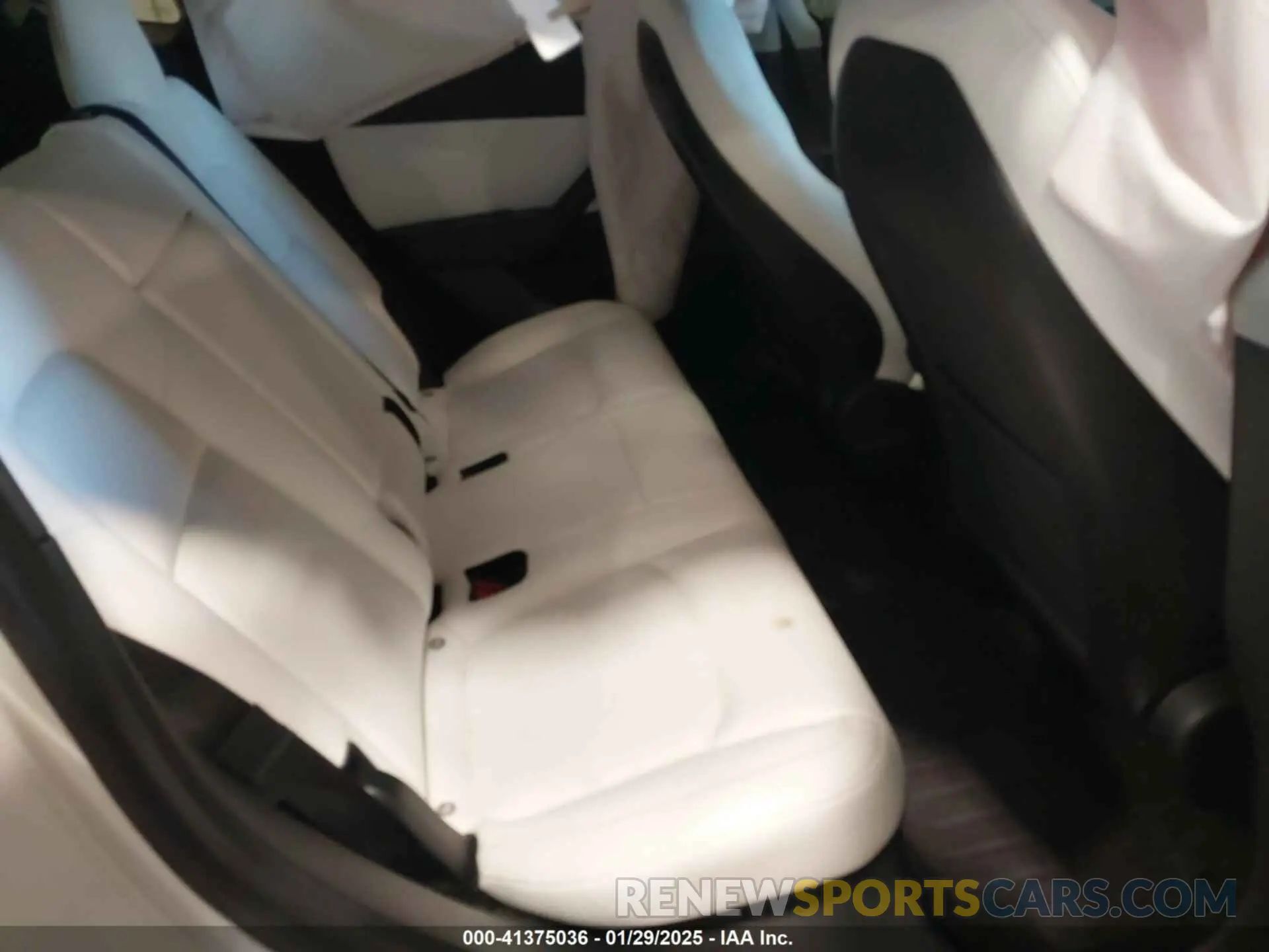 8 Photograph of a damaged car 5YJYGDEEXLF018795 TESLA MODEL Y 2020