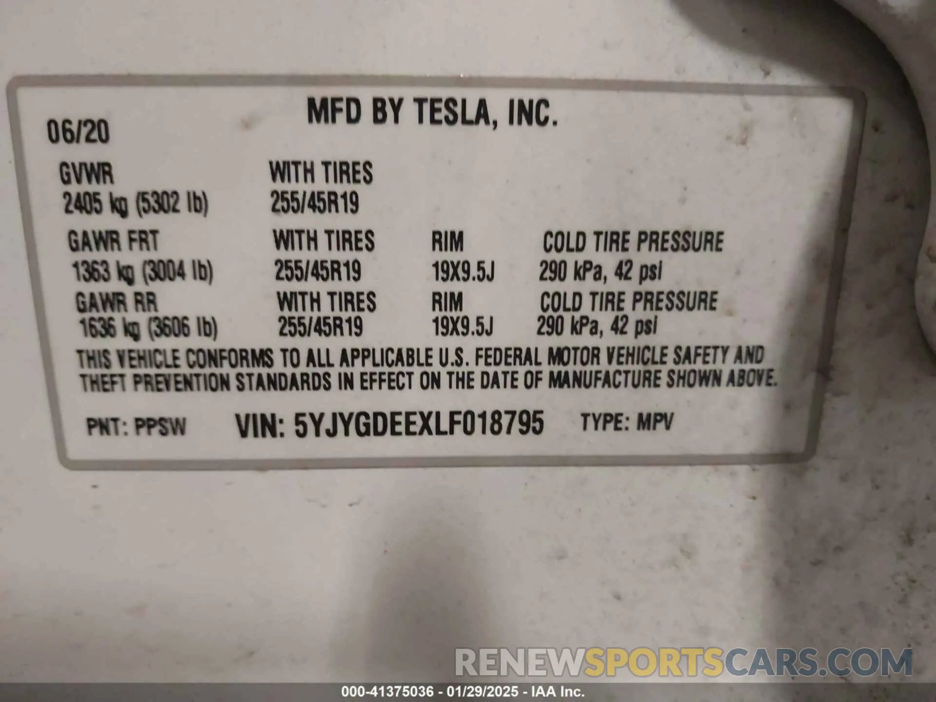 9 Photograph of a damaged car 5YJYGDEEXLF018795 TESLA MODEL Y 2020